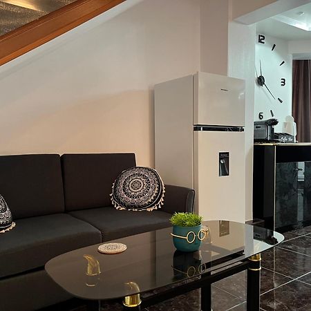 Bluebee Apartment Orăştie Eksteriør billede