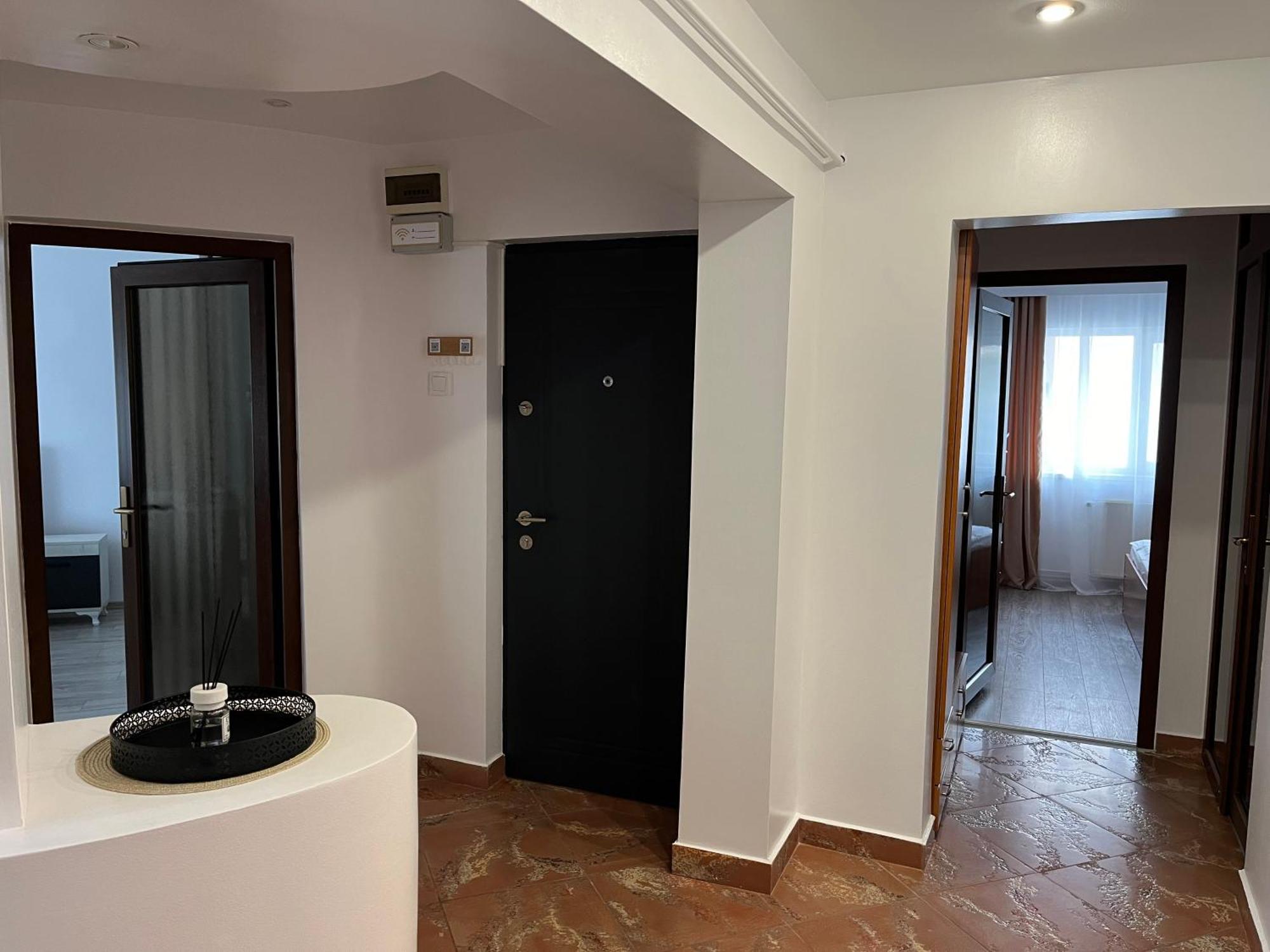 Bluebee Apartment Orăştie Eksteriør billede